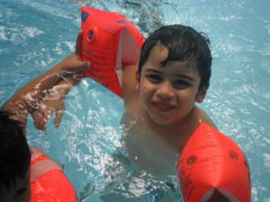 Yüzme Yaz Okulu Küçükçekmece Sefaköy Cennet Tepeüstü Mahallesi Tatlı Çocuklar Anaokulu Kreş Yuva