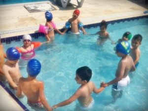 Yaz Okulu Yüzme Etkinlik Küçükçekmece Sefaköy Cennet Tepeüstü Mahallesi Tatlı Çocuklar Anaokulu Kreş Yuva